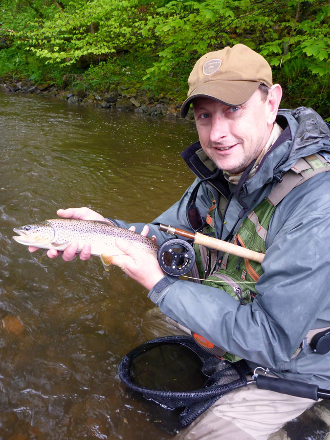 311 Paul WITH A wild Usk-brownie